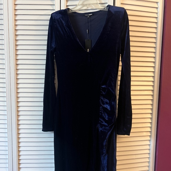 Blue velvet high split gown - Picture 1 of 4